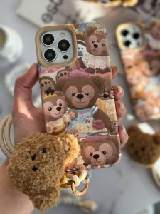 قاب موبایل آیفون خانواده خرسی + بند کوتاه خرسی - Image 2