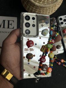 قاب موبایل ( آیفون - سامسونگ ) ام اند ام M&M آیینه ای بنددار - Image 3